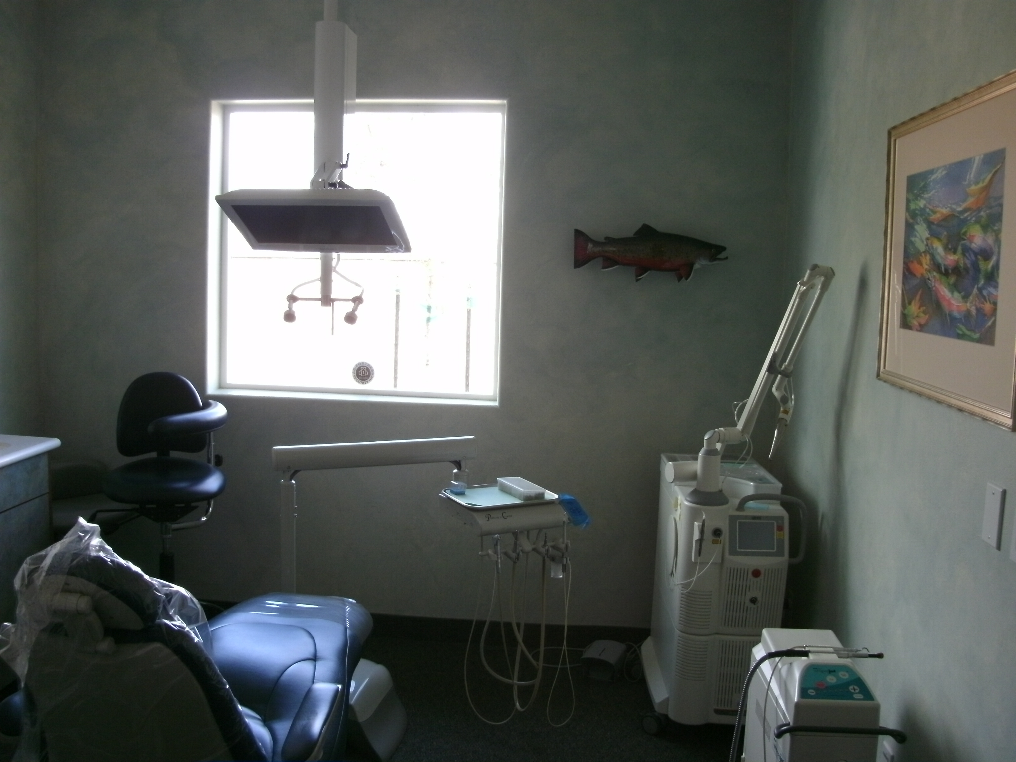 Wayne Syn, DDS | Digital Radiography, Oral Cancer Screening and Sports Mouthguards